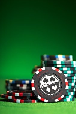 r7store platform dashboard showing multiple game categories and live markets