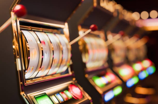 r7store mobile app interface showing football markets and live casino options